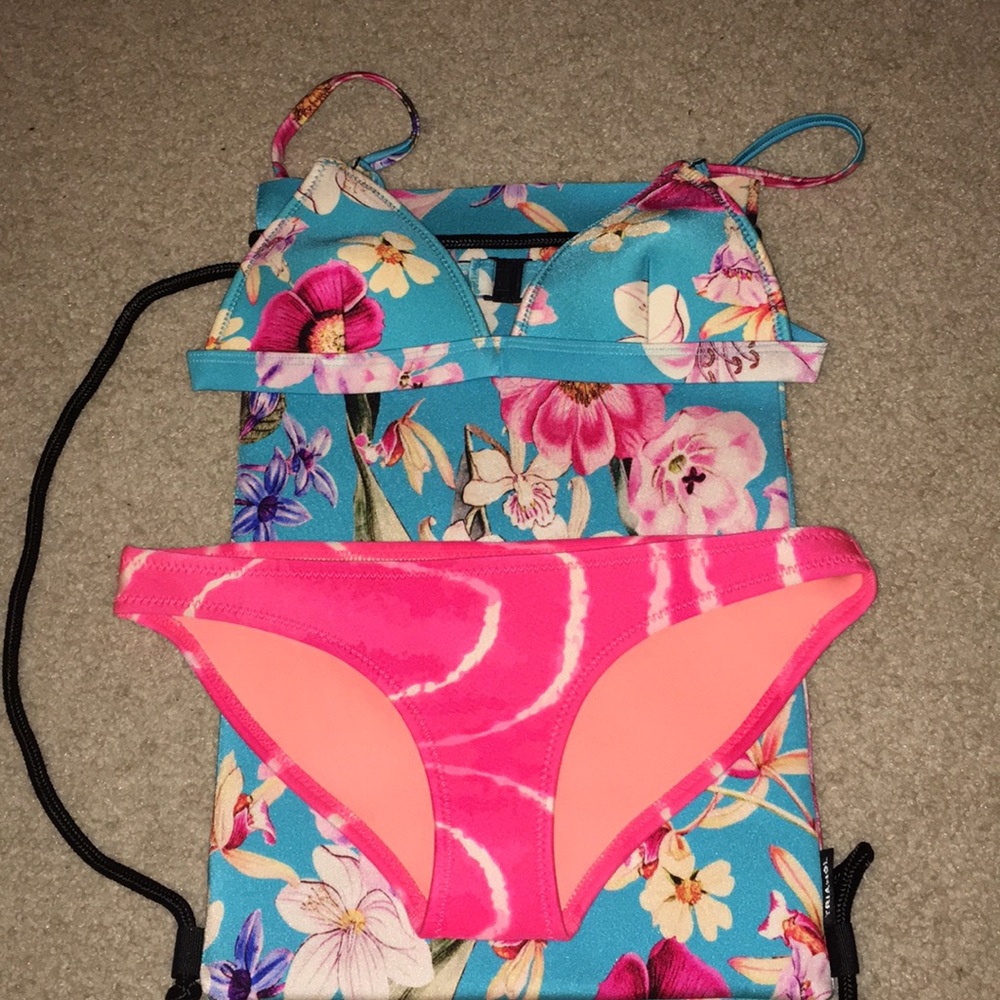 Triangl bikini